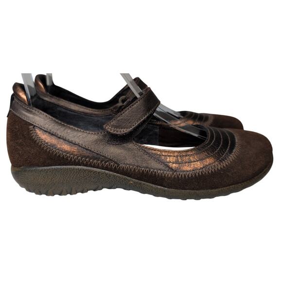 Naot Kirie Copper Mary Jane Comfort Brown Suede Flats 8.5/EU 39 Comfort Walking - Picture 1 of 7
